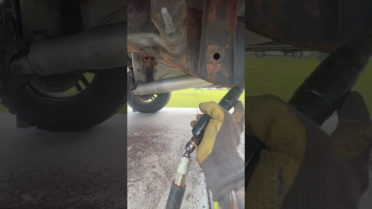 Rust removal made easy! #mechanic #rustremoval #needlescaler #rust